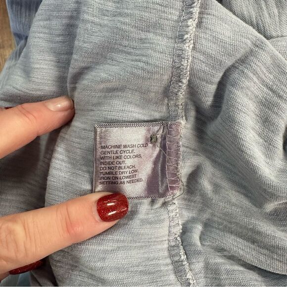 J. Ferrar Modern Fit Henley V-Neck Thin Textured Heather Short Sleeve T-Shirt - Picture 8 of 8